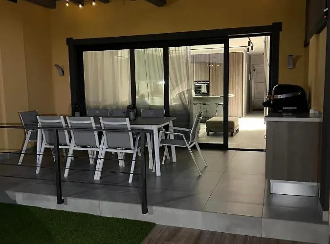 度假居 Luxury 阿德耶