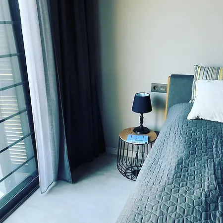 Luxury 아데제